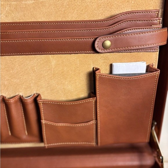 Coach Brown Leather Attaché with Classic Design Lawyer Professional Office - Picture 12 of 13